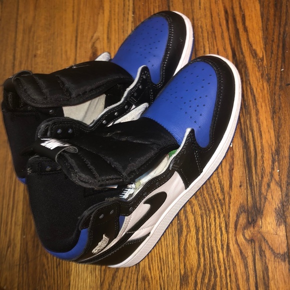 Jordan Shoes - Jordan 1 Retro High Royal Toe (GS)